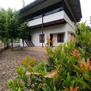  Holiday home 3 Bedroom Eucalyptus